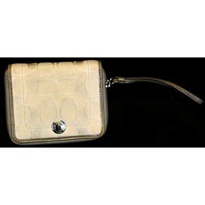 Coach Signature Zipper Wallet Wristlet ID White Folding Canvas Multiple Pocket